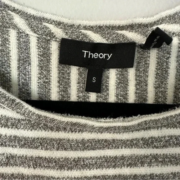 Theory Long Sleeve Gray & White Stripe Crew Neck Hi/Lo Cotton Sweater Size S GUC - Picture 3 of 8
